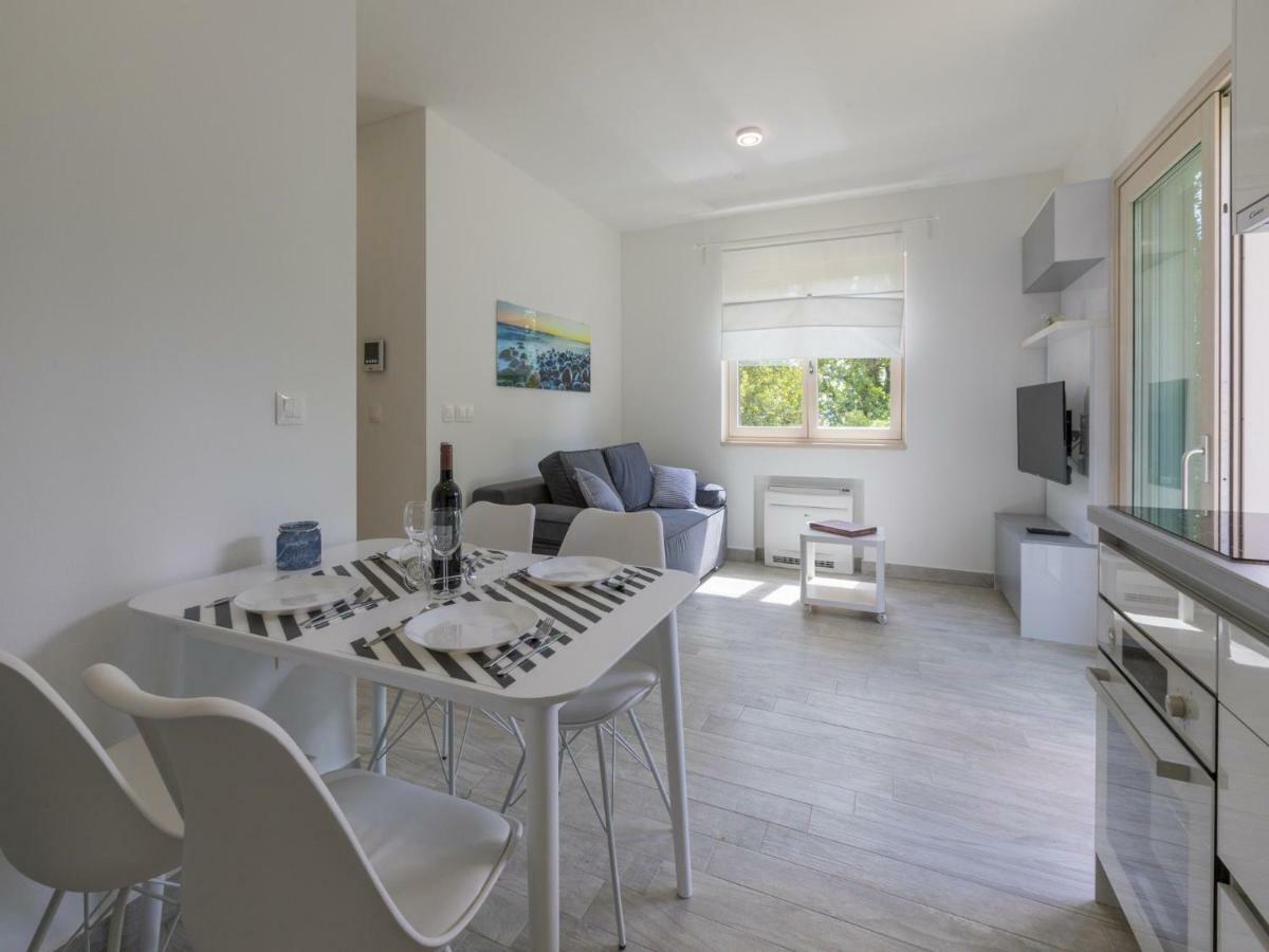 Apartments Mb Crikvenica Bagian luar foto